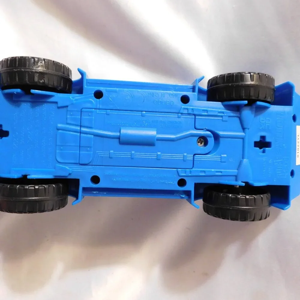 Tonka Mighty Force Blue Tow Truck